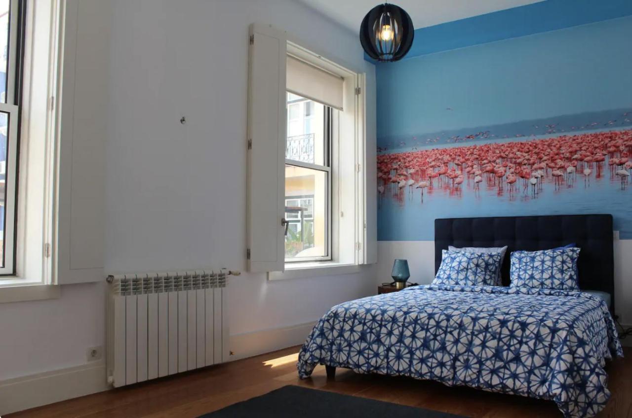 Beautiful 3-Story House In Chiado With A 40M² Private Terrace Apartment Lisbon Bagian luar foto